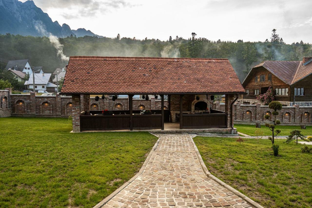 Vila Norbe Buşteni Екстериор снимка